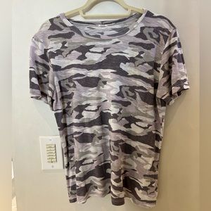 Monrow Camo T-shirt (Size S)